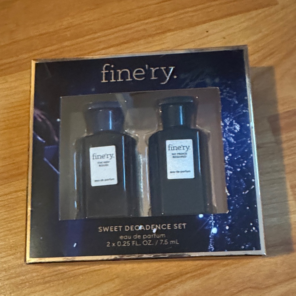Fine’ry perfume .25 x 2‎ bottle gift set NEW sweet decadence